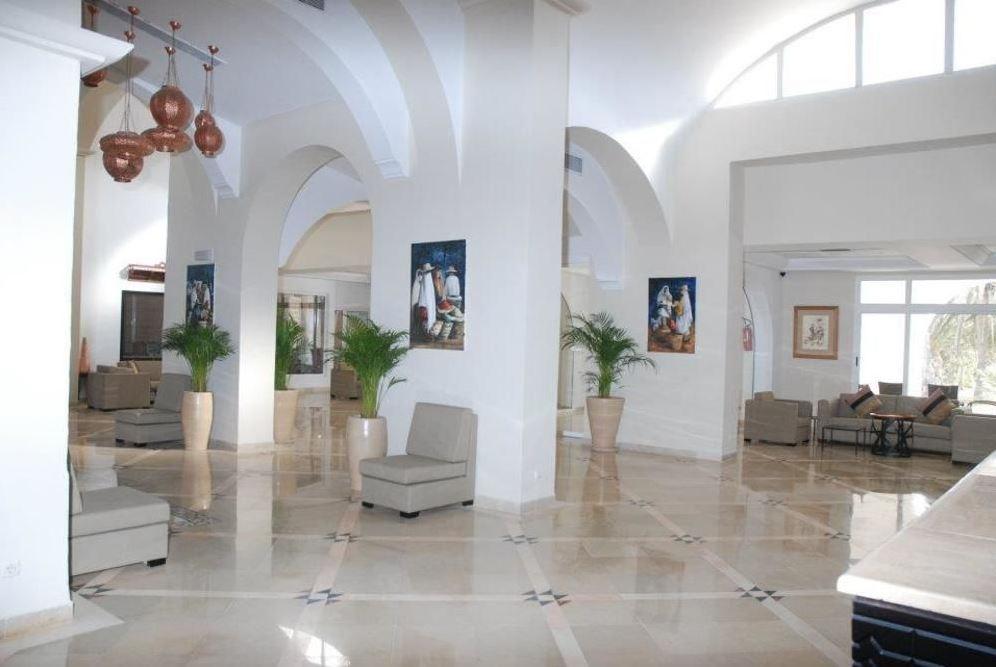 Meninx Hotel Triffa Bagian luar foto
