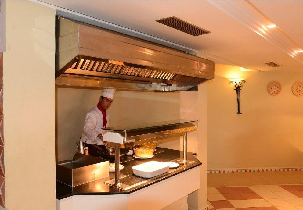 Meninx Hotel Triffa Bagian luar foto