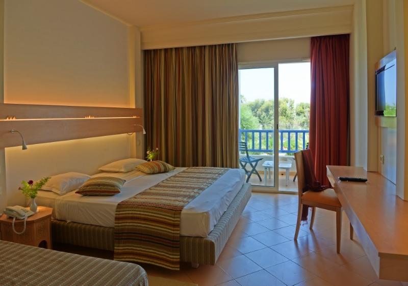 Meninx Hotel Triffa Bagian luar foto